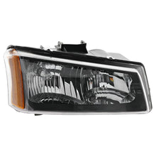 Load image into Gallery viewer, 2003–2006 Chevrolet Silverado 1500 Headlight Set Smooth Reflector (1st Design) | OEM Fit