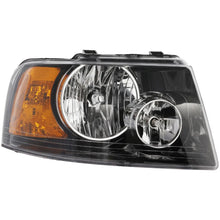 Load image into Gallery viewer, 2003–2006 Ford Expedition Headlight Pair Set Halogen | OEM Fit