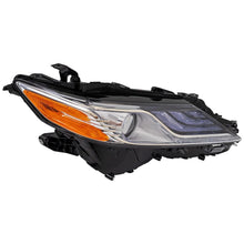 Load image into Gallery viewer, 2019 Toyota Camry XLE Headlight Set Halogen Driver &amp; Passenger Side | OEM Fit