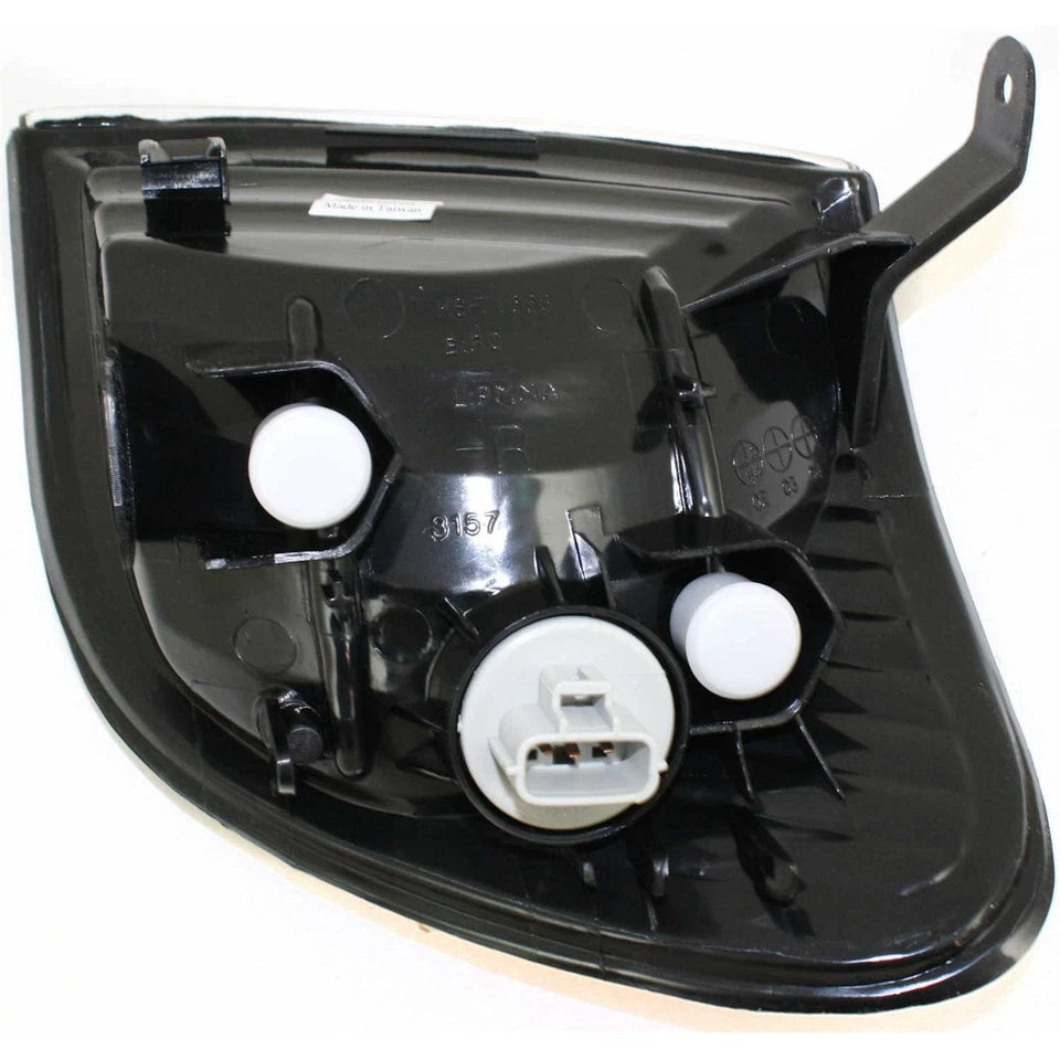2000–2004 Toyota Tundra Headlight Set Left and Right Side Halogen| OEM Fit