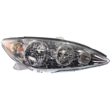 Load image into Gallery viewer, 2005–2006 Toyota Camry LE / XLE Headlight Set Driver &amp; Passenger Side | OEM Fit