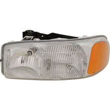 Load image into Gallery viewer, 1999–2006 GMC Sierra 1500 &amp; 2001–2006 Sierra 3500 Headlight Kit  | OEM Fit