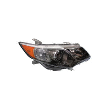 Load image into Gallery viewer, 2012–2014 Toyota Camry Headlight Set Black Housing HID Left &amp; Right | OEM Fit