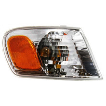 Load image into Gallery viewer, 2001–2002 Toyota Corolla Headlight &amp; Corner Light Kit |OEM Fit