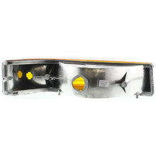 Load image into Gallery viewer, 1992–1996 Ford F-150 Headlight Kit Driver &amp; Passenger Side w/ Bulbs (2-Piece Set) | OEM Fit