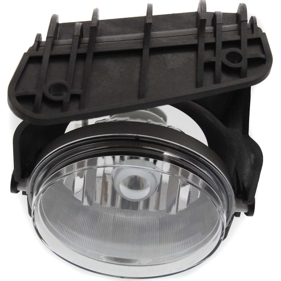 2003–2004 GMC Sierra 1500 / 2500 Front Fog Light  | OEM Fit