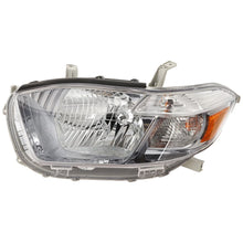 Load image into Gallery viewer, 2015–2017 Toyota Camry XLE Headlight Set LED w/ Bulb Left &amp; Right | OEM Fit