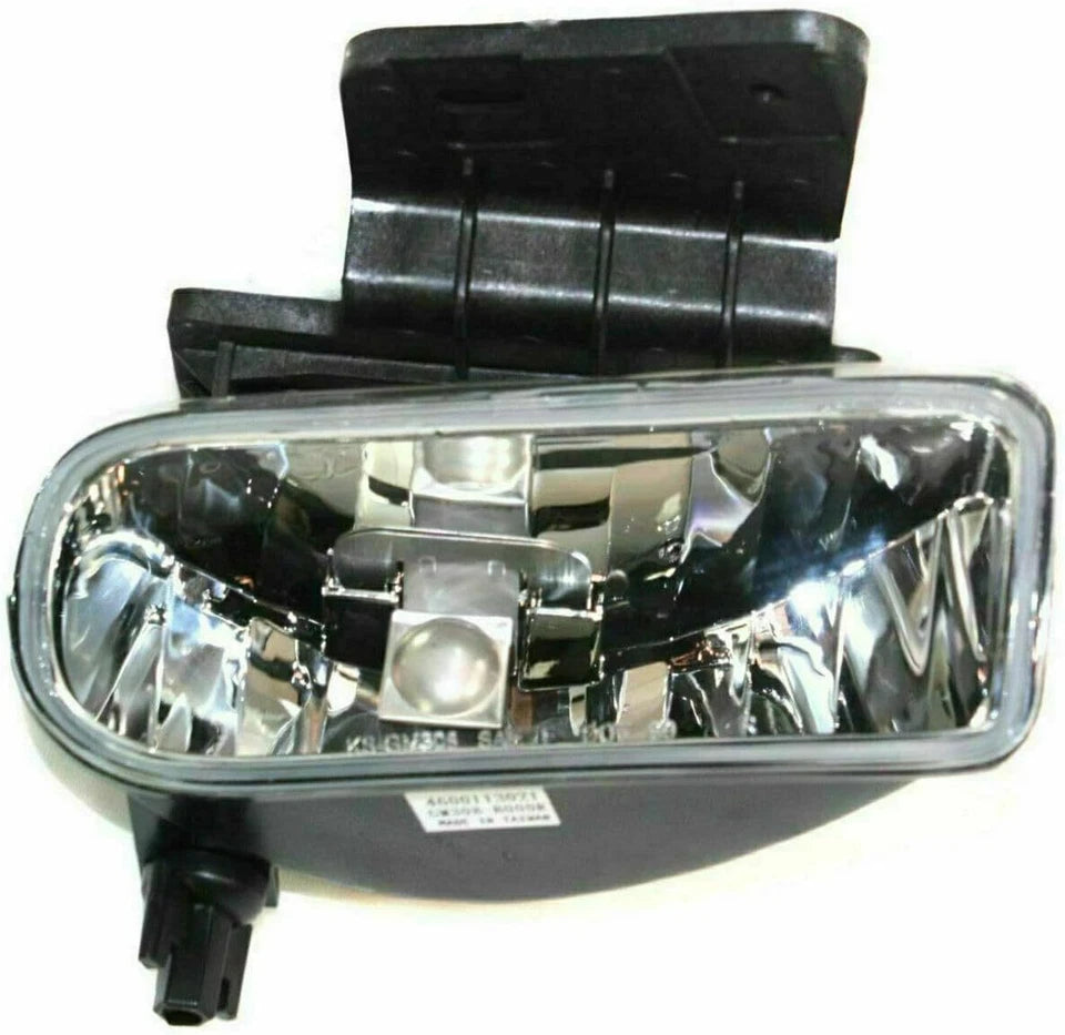 2001-2002 Chevrolet Silverado 2500HD 3500HD Front Bumper Chrome Kit & Fog Lights | OEM Fit